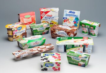 Packaging for yoghurt